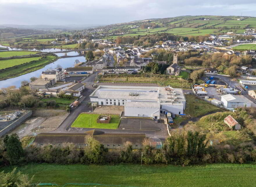 Three Rivers, Lifford