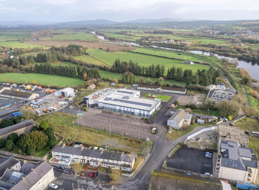 Three Rivers, Lifford