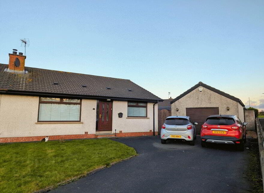 25 Willowvale Drive, Islandmagee, BT40 3SF photo