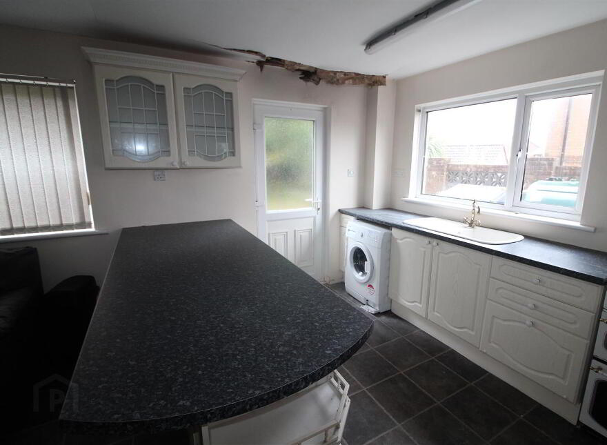 22 Bishops Brae Avenue, Downpatrick, BT30 6TG