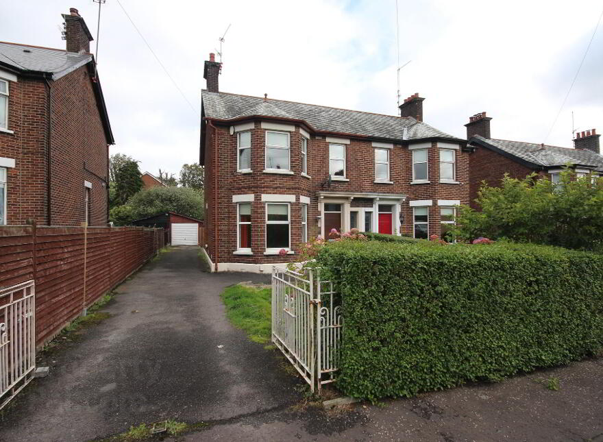 13 Chichester Road, Belfast, BT15 5EJ photo