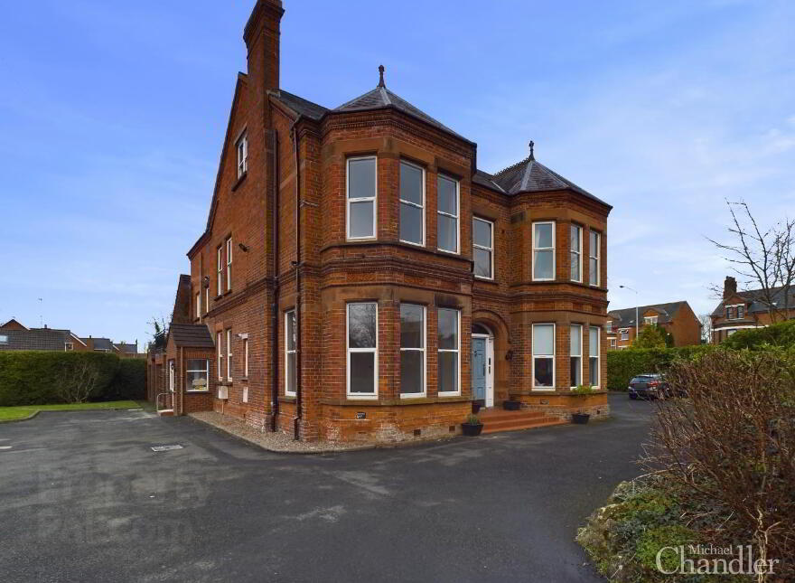 Apt 3 Brooklands Court, 1-3 Annadale Avenue, Belfast, BT7 3JH photo