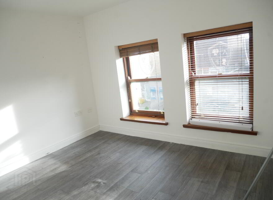 14&15 Old Market Place, Omagh, BT78 1BT