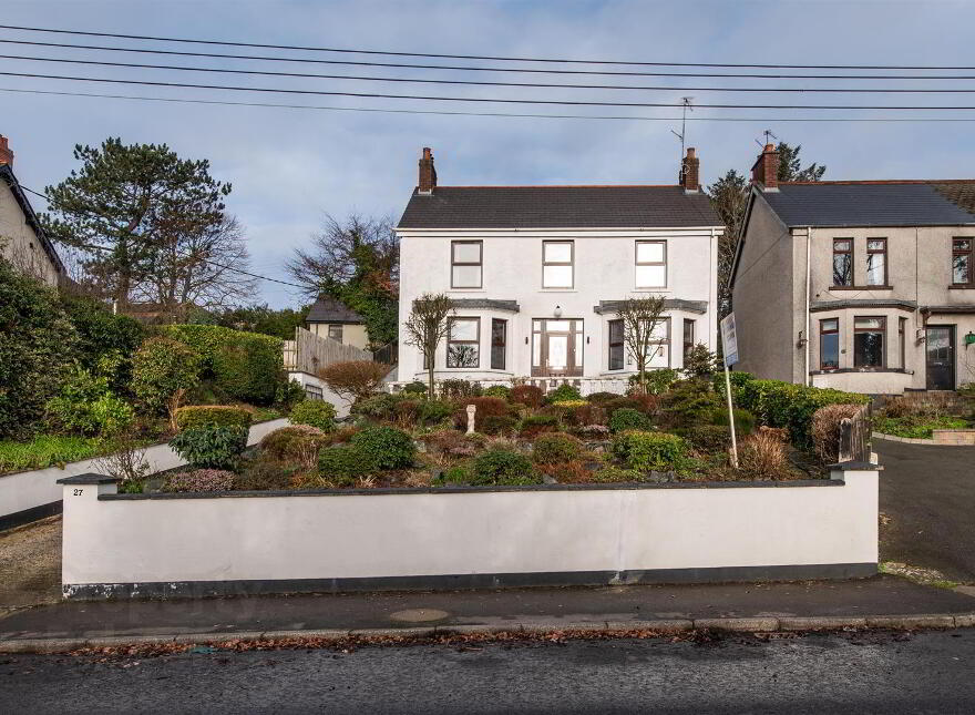 27 Hillsborough Road, Dromore, BT25 1DE photo