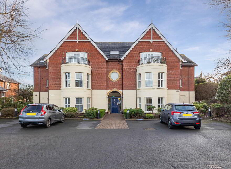 8 Penthouse, Bayside Apartments, 24 Ballyholme Road, Bangor, BT20 5JS photo