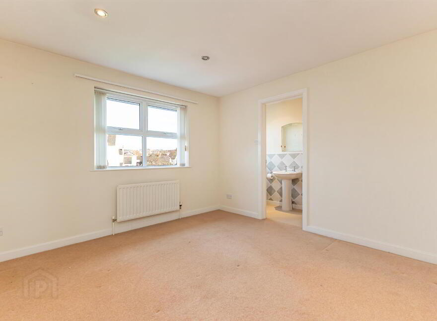 8 Penthouse, Bayside Apartments, 24 Ballyholme Road, Bangor, BT20 5JS
