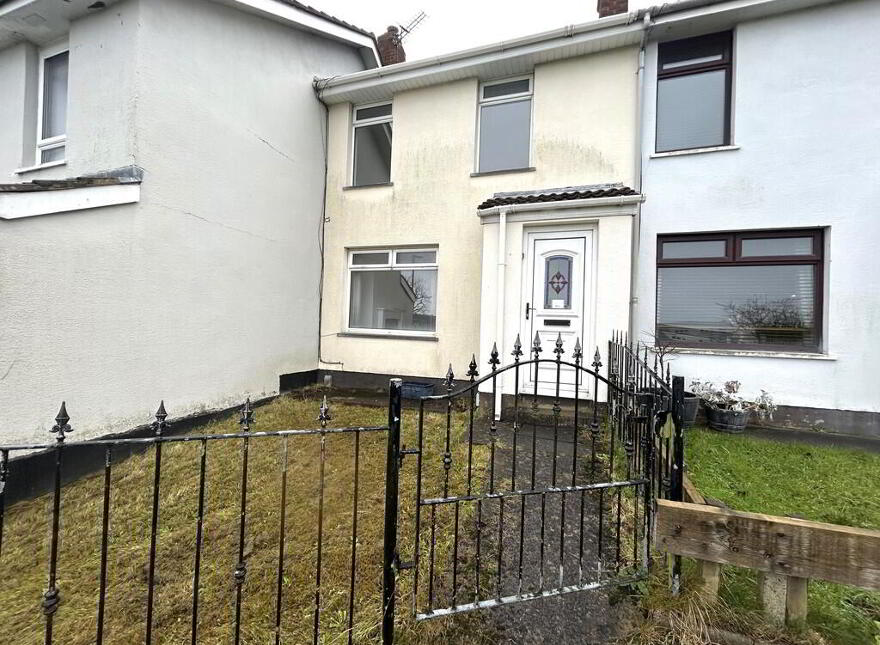 9 Leven Crescent, Belfast, BT5 7DZ photo