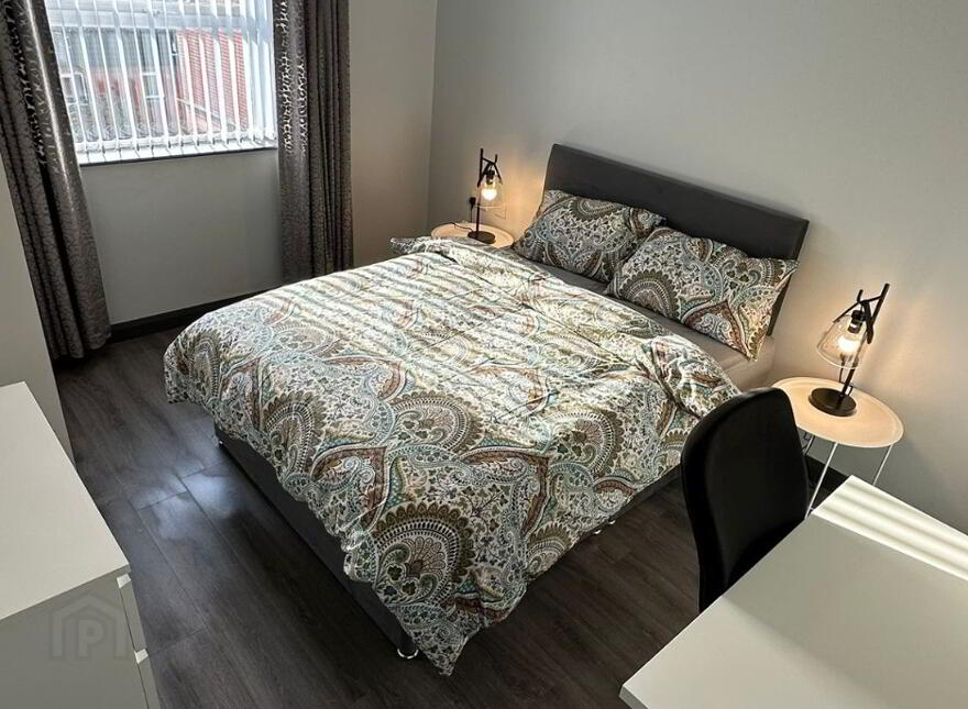 Wellington Park, Belfast, BT9 6DP
