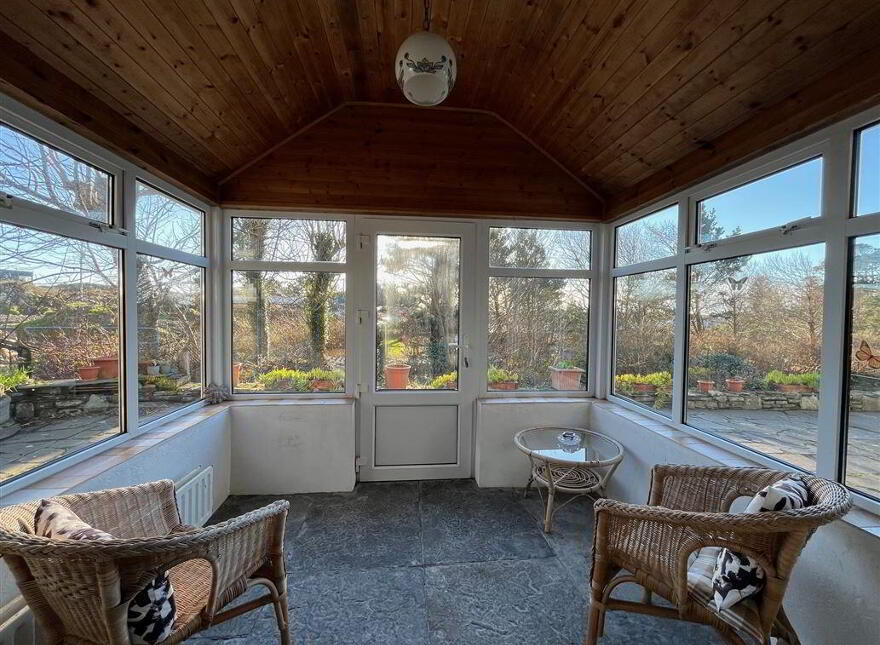 Toad Hall, Colla, Schull, West, P81X821