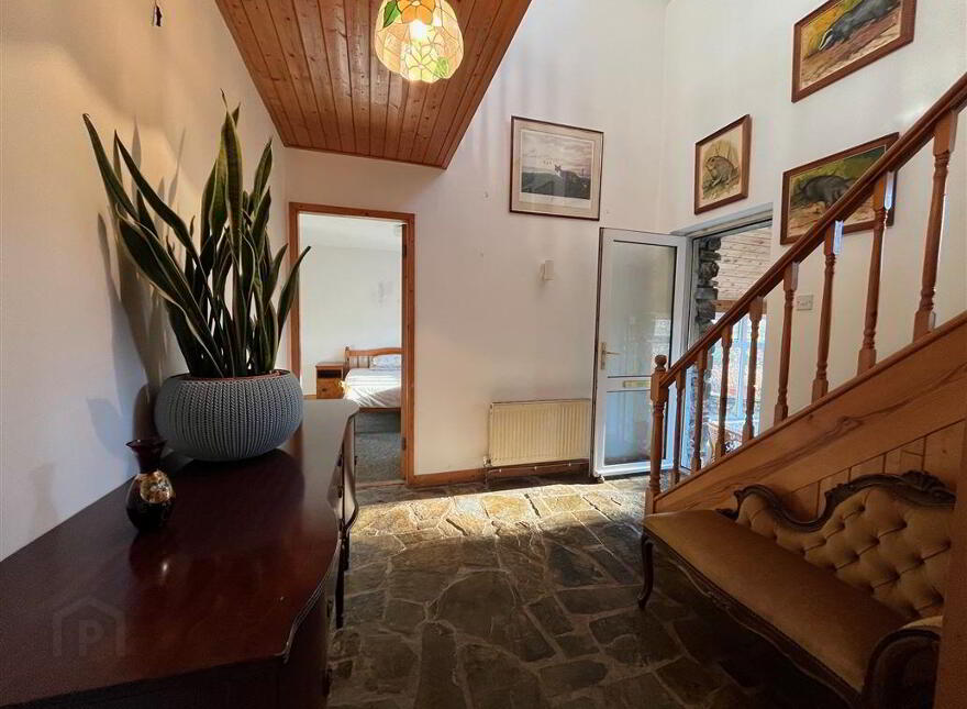 Toad Hall, Colla, Schull, West, P81X821