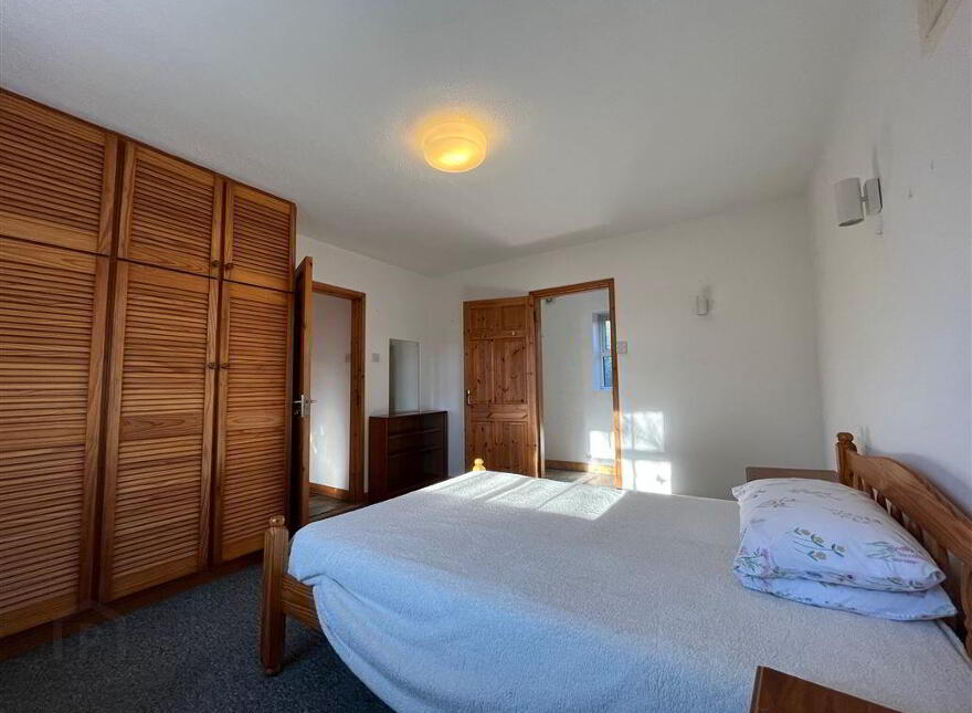 Toad Hall, Colla, Schull, West, P81X821