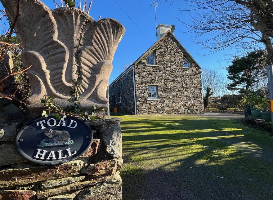 Toad Hall, Colla, Schull, West, P81X821