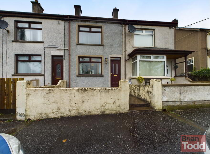 Edward Avenue, Larne, BT40 1QB photo