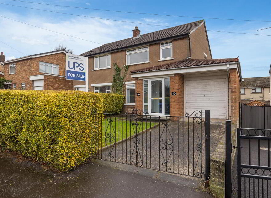 10 Coolnasilla Drive, Glen Road, Belfast, BT11 8JX photo