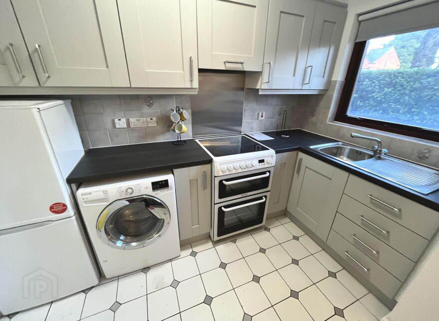 13 Malone Manor, Malone, Belfast, BT9 6SR