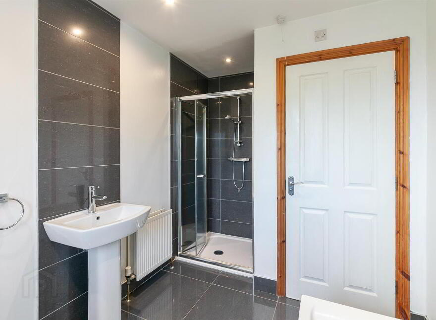 28 Porter Green Avenue, Larne, BT40 2UJ