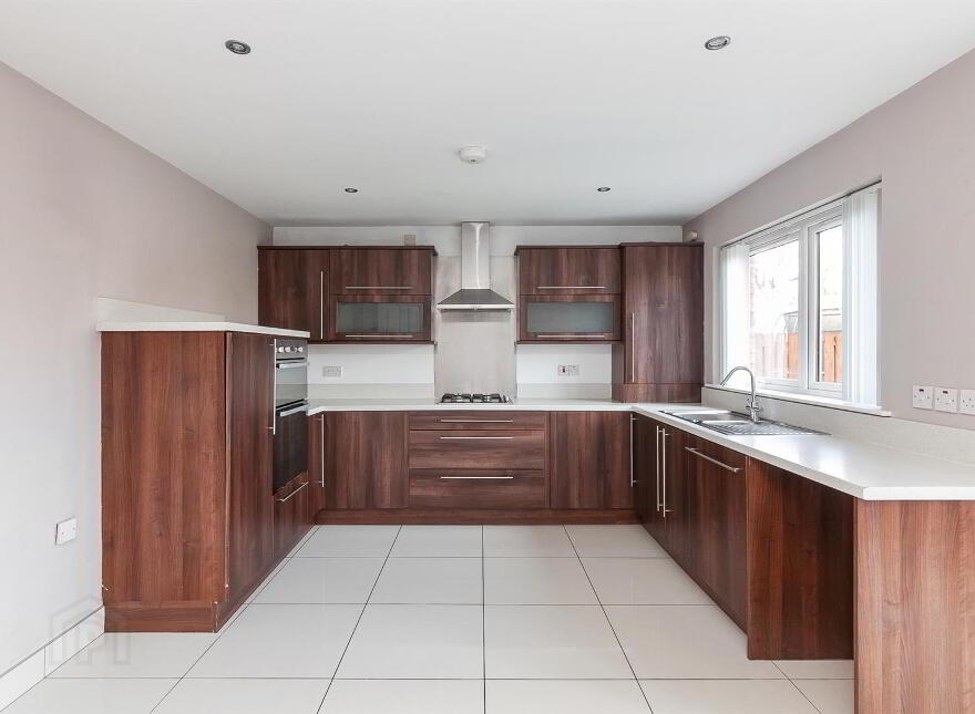 28 Porter Green Avenue, Larne, BT40 2UJ