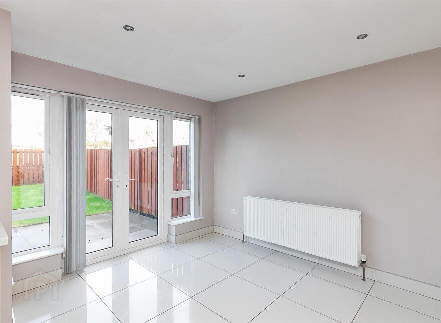 28 Porter Green Avenue, Larne, BT40 2UJ