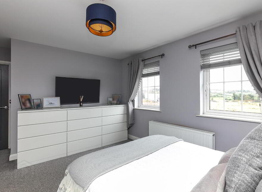 25 Clover Brook, Larne, BT40 2UP