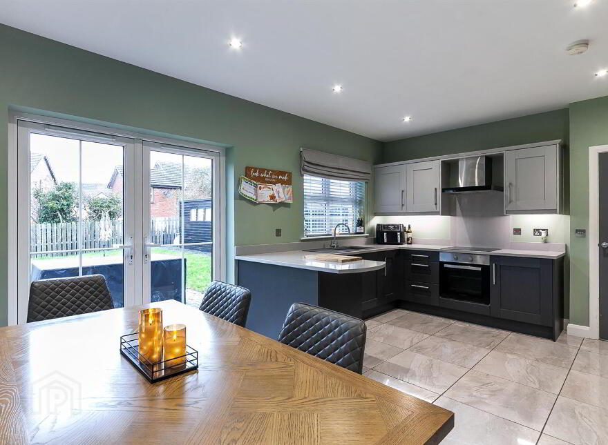 25 Clover Brook, Larne, BT40 2UP