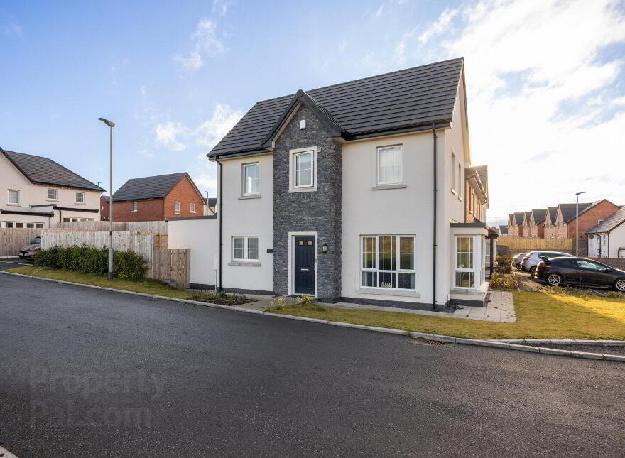 7 Millmount Quarry Avenue, Dundonald, Belfast, BT16 1BQ photo