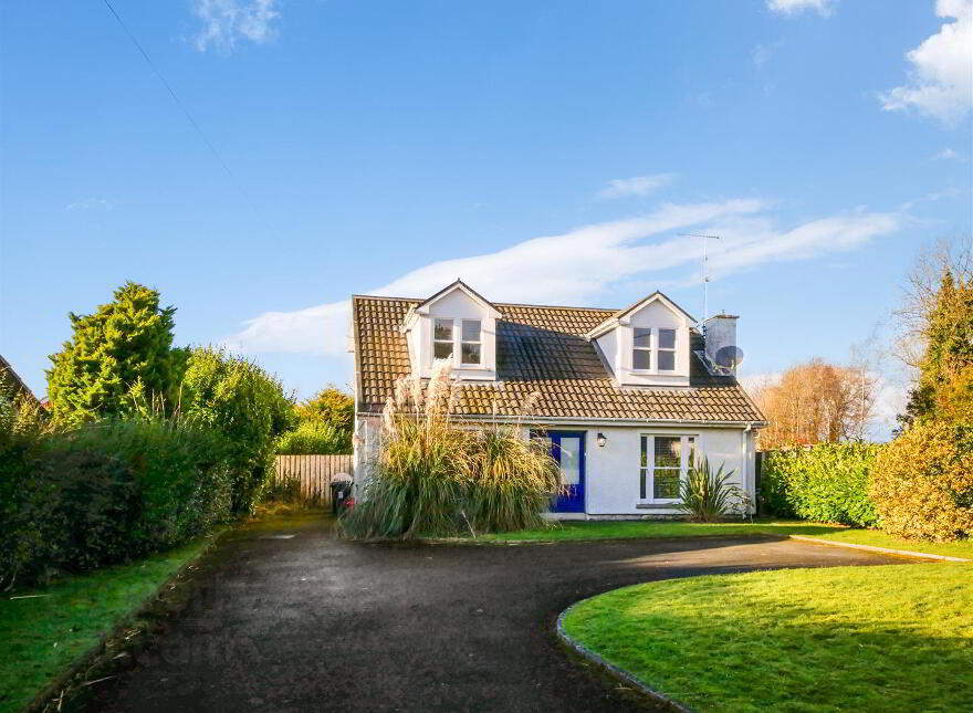 6 Thorndale Road North, Ballynahinch Road, Carryduff, Belfast, BT8 8HY photo