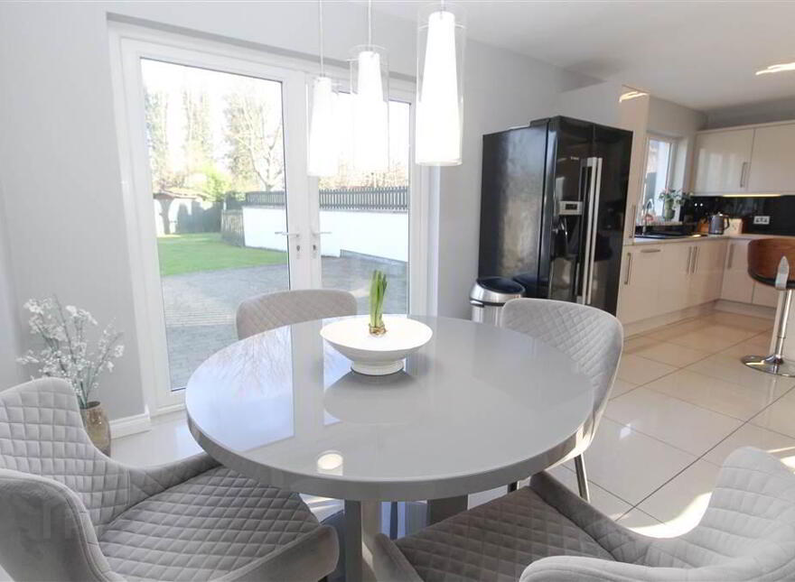 276a Comber Road, Dundonald, Belfast, BT16 1UR