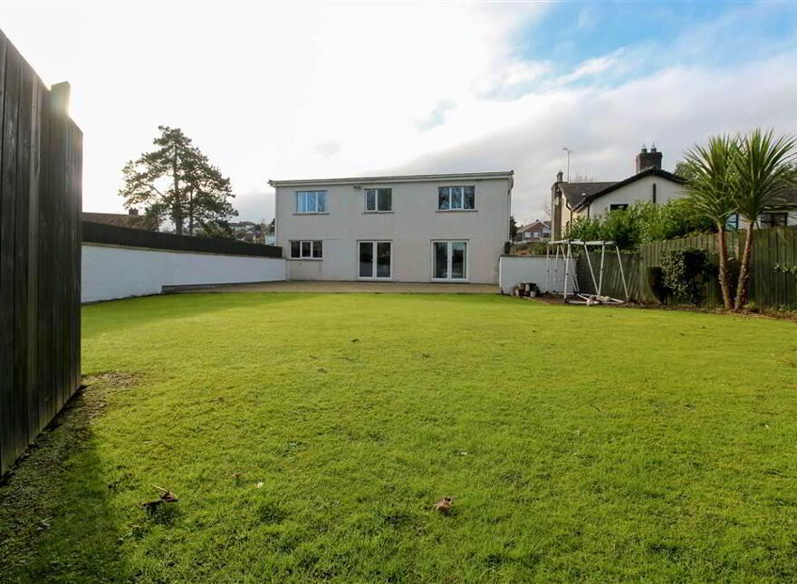 276a Comber Road, Dundonald, Belfast, BT16 1UR