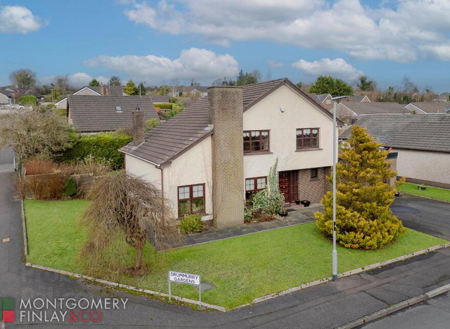 2 Drummurry Gardens, Enniskillen, Ballinamallard, BT94 2EG photo