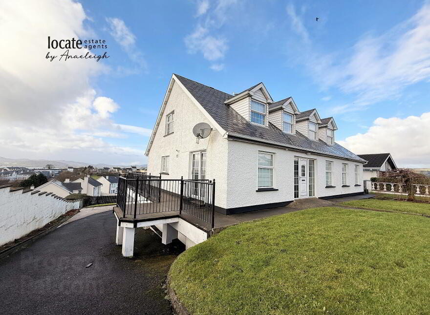 3 Maginn Crescent, Ardravan, Buncrana, F93P2Y3 photo