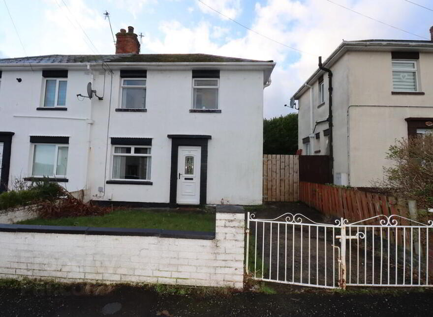 73 Graymount Crescent, Newtownabbey, BT36 7DZ photo