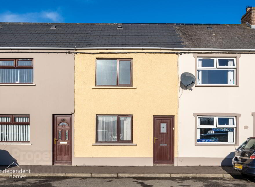 43 Circular Road, Larne, BT40 1HR photo