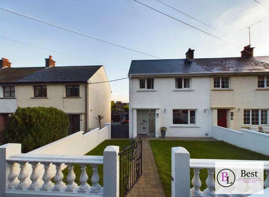 9 Bay View Villas, Glenarm, Ballymena, BT44 0BZ photo