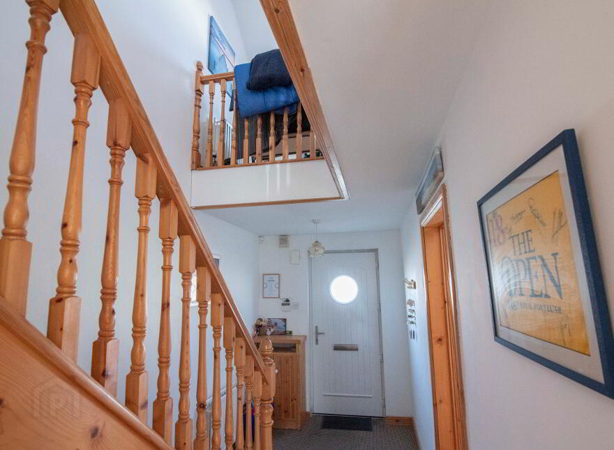 10 Ailsa Terrace (holiday Let), Portrush, BT56 8GE
