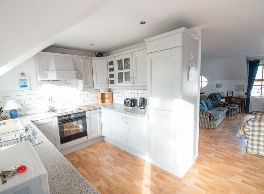 10 Ailsa Terrace (holiday Let), Portrush, BT56 8GE