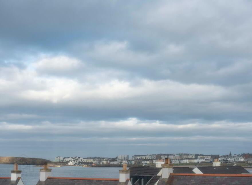 10 Ailsa Terrace (holiday Let), Portrush, BT56 8GE