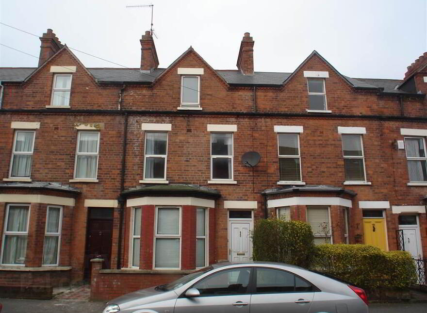 75 Haypark Avenue, Belfast, BT7 3FE photo