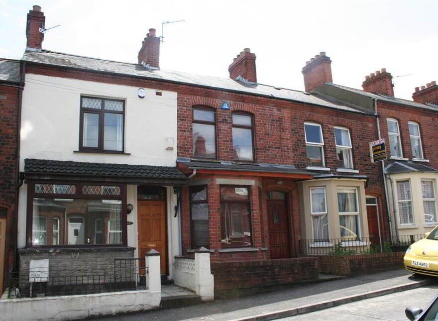 69 Sandhurst Gardens, Belfast, BT9 5AX photo