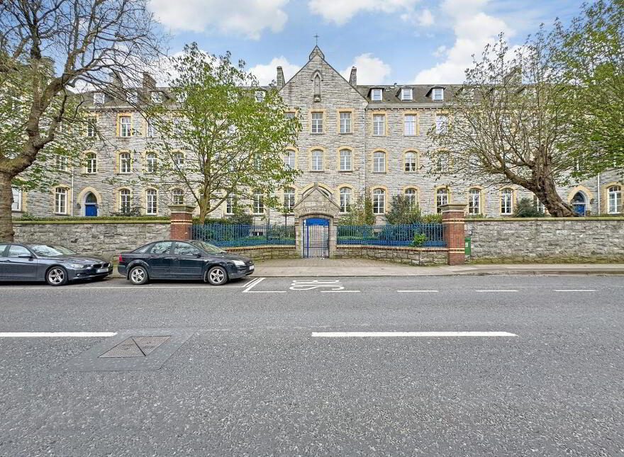 54 Hybreasal House, South Circular Road, Hybreasal, Dublin 8, D08V0H2 photo