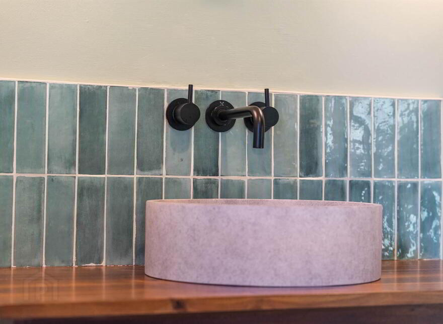 Salt & Bark, 2 Craigdarragh Road, Helen's Bay, BT19 1UA