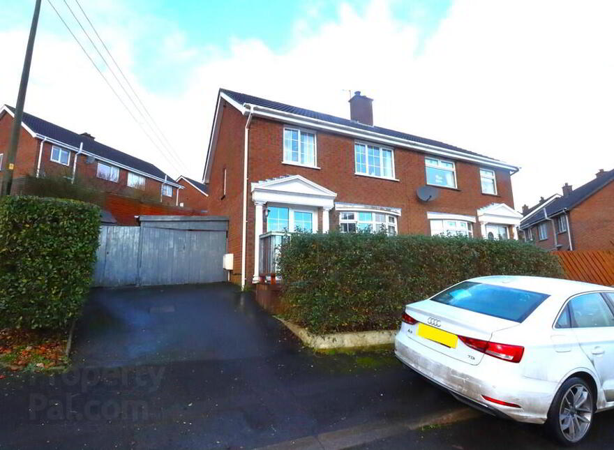 17 Cherrylands, Newtownabbey, BT36 6AU photo