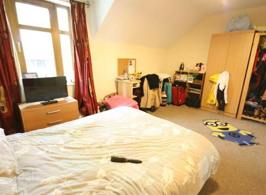 5 The Cloisters, Belfast, BT7 1GD