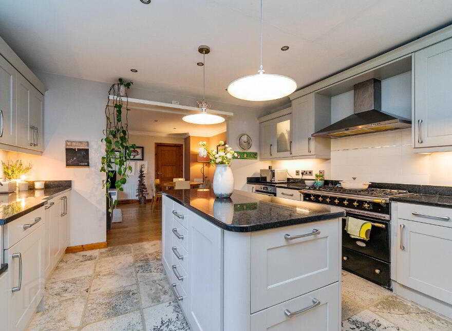 8 Shelling Hill, Lisburn, BT27 5NZ