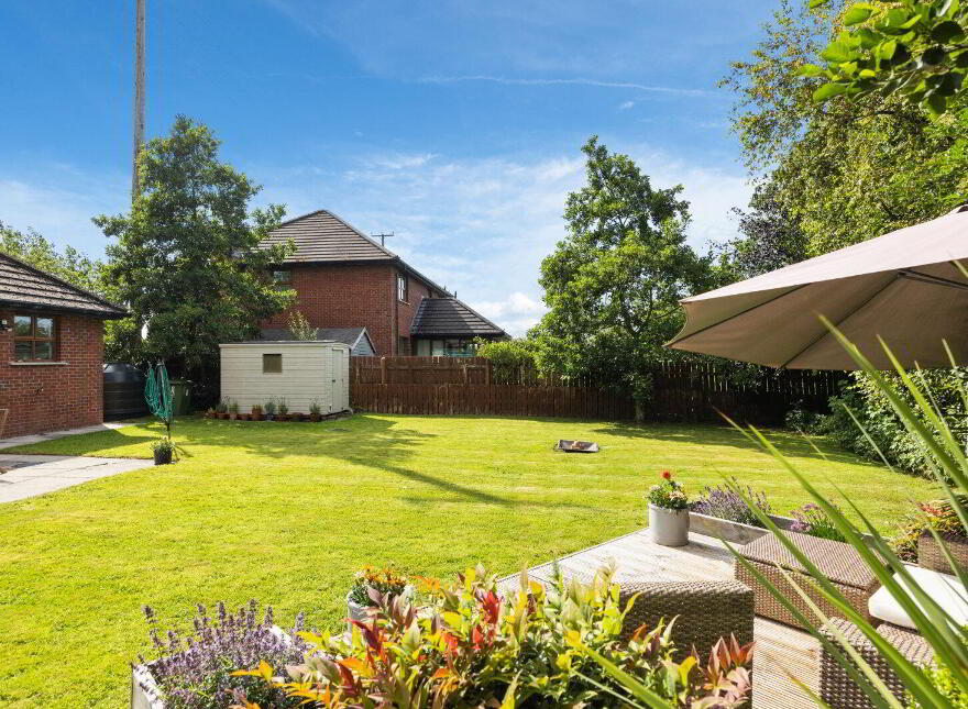 8 Shelling Hill, Lisburn, BT27 5NZ