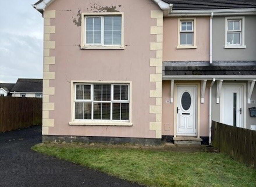 44 Ashlea Grove, Altaghaderry, F93P9C4 photo