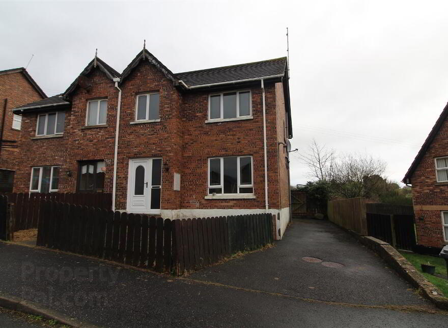 30 Struell Crescent, Downpatrick, BT30 6GT photo