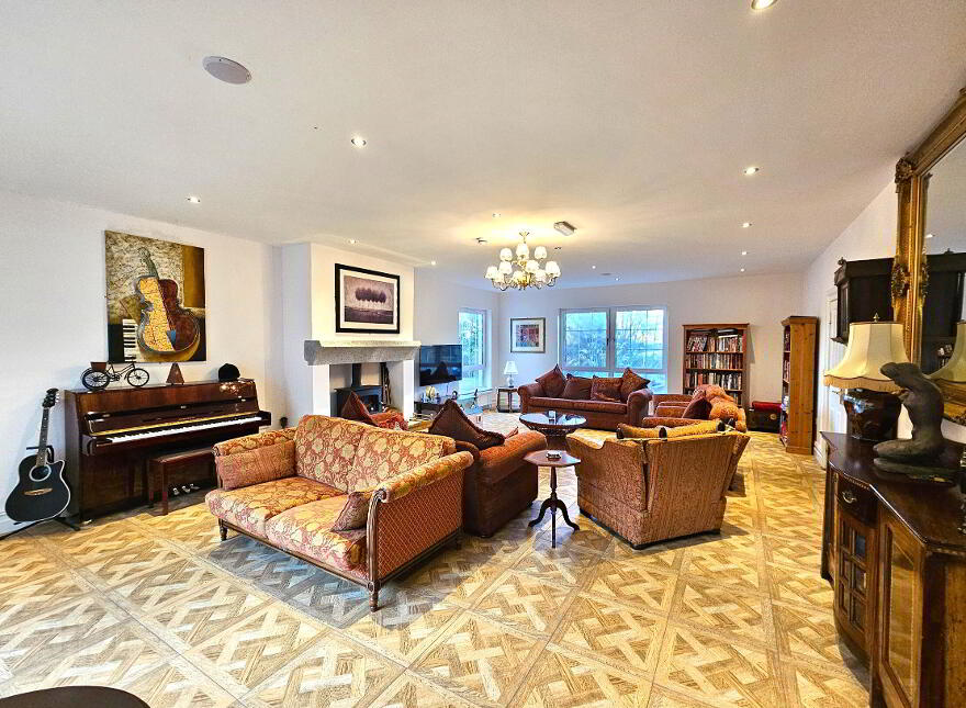 Mill Lodge, 41 Lurgan Road, Dromore, BT25 1HJ