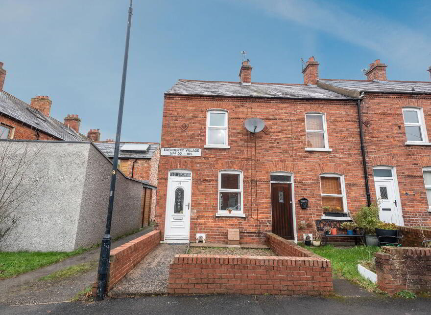 92 Edenderry Village, Belfast, BT8 8LQ photo