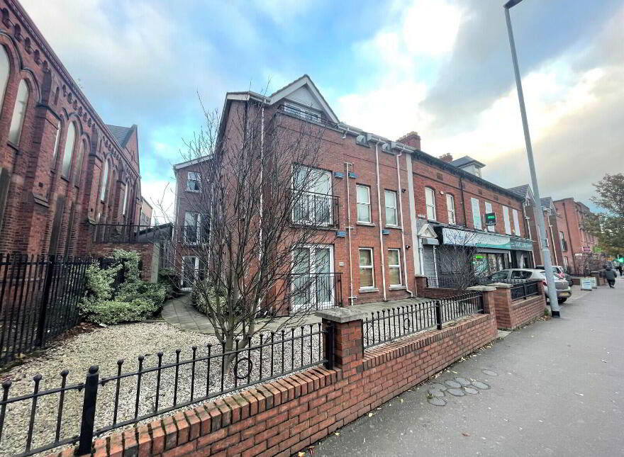 Apartment 7 190 Albertbridge Road, Belfast, BT5 4GU photo