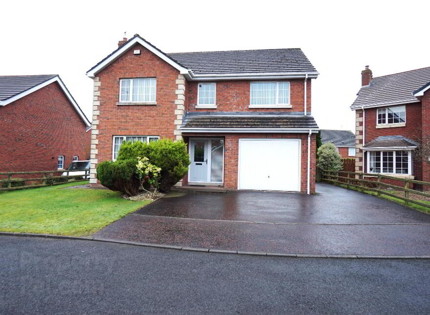 52 Holly Hill, Dollingstown, BT66 7UB photo